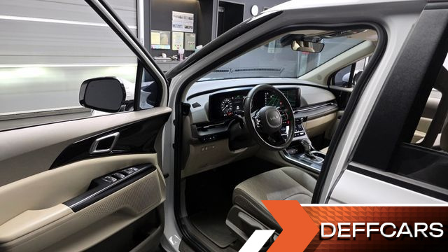 Kia CARNIVAL 9-Seater Prestige купить на сайте DeffCars