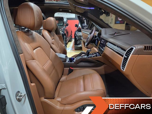 Porsche CAYENNE 3.0 PLATINUM EDITION купить на сайте DeffCars