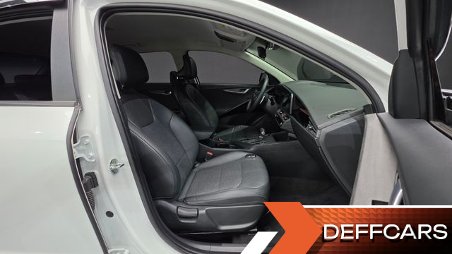 Kia NIRO Prestige купить на сайте DeffCars