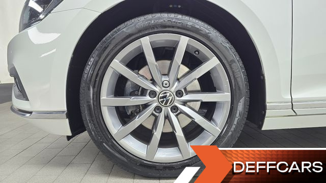 Volkswagen PASSAT 2.0 TDI Prestige купить на сайте DeffCars