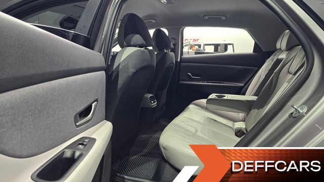 Hyundai AVANTE 1.6 Inspiration купить на сайте DeffCars