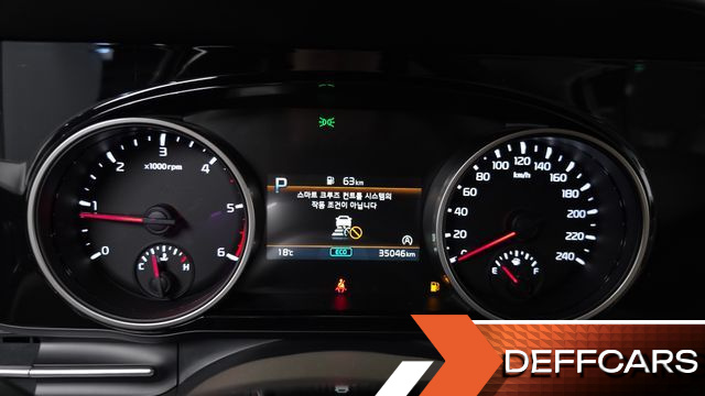 Kia CARNIVAL 7-Seater Noblesse купить на сайте DeffCars