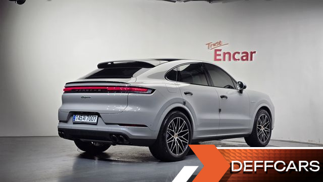 Porsche CAYENNE 3.0 E-Hybrid Coupe купить на сайте DeffCars