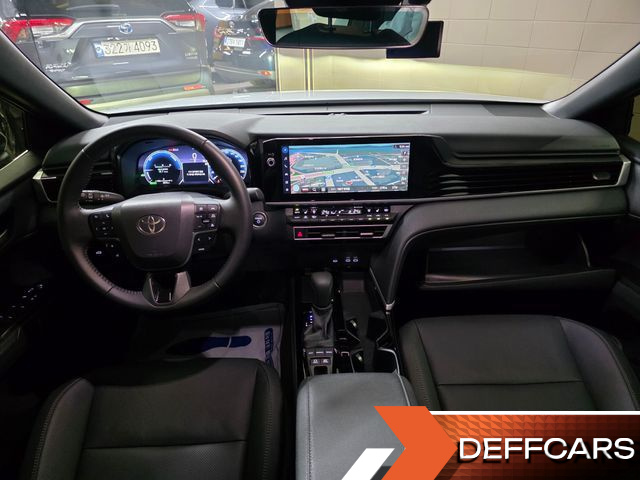 Toyota CAMRY 2.5 XLE Hybrid купить на сайте DeffCars