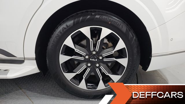 Kia CARNIVAL Gasoline 9-Seater Hi-Limousine Signature купить на сайте DeffCars