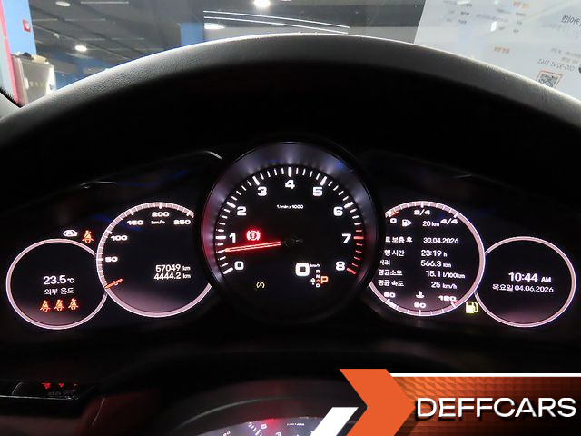 Porsche CAYENNE 3.0 PLATINUM EDITION купить на сайте DeffCars