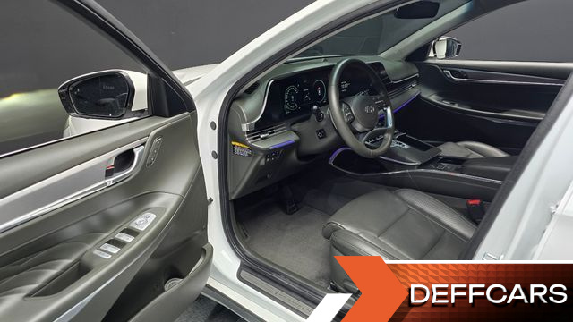 Hyundai GRANDEUR 2.5 Calligraphy купить на сайте DeffCars