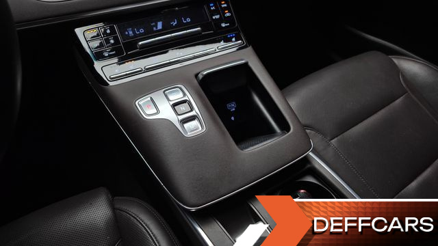 Hyundai GRANDEUR Premium купить на сайте DeffCars
