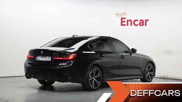 BMW 3-SERIES 320i M Sport купить на сайте DeffCars