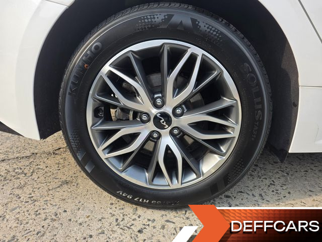 Kia K5 2.0 Prestige купить на сайте DeffCars