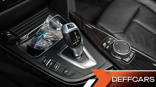 BMW 3-SERIES 320i Luxury купить на сайте DeffCars