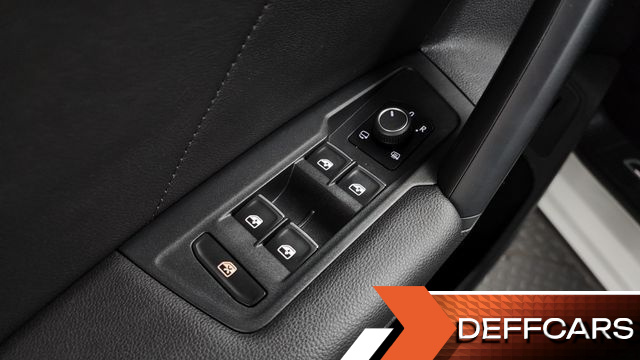 Volkswagen TIGUAN 2.0 TDI Premium купить на сайте DeffCars