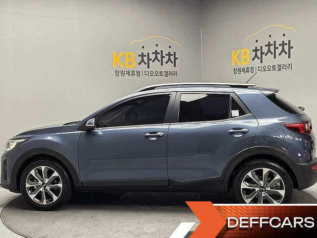 Kia STONIC 1.4 Trendy купить на сайте DeffCars