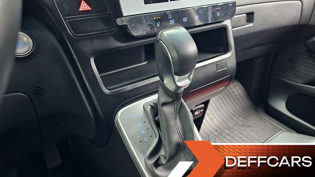 Hyundai STARIA Cargo 3-Seater Modern купить на сайте DeffCars