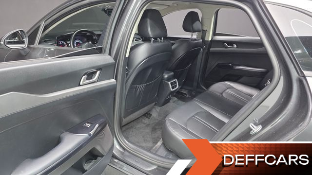 Kia K5 2.0 Prestige купить на сайте DeffCars