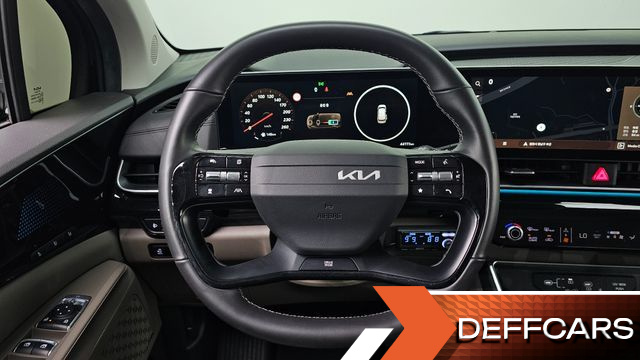 Kia CARNIVAL HEV 9seater Gravity купить на сайте DeffCars