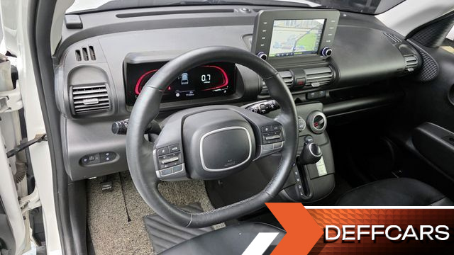 Hyundai CASPER Van Smart купить на сайте DeffCars