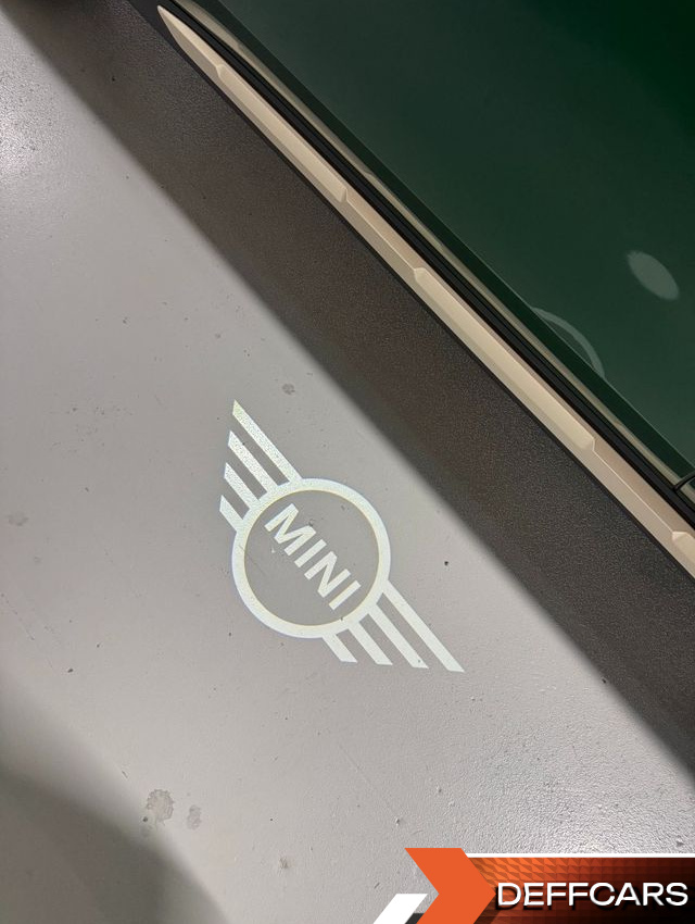 Mini COUNTRYMAN ALL4 Favoured купить на сайте DeffCars