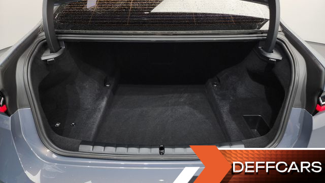 BMW 7-SERIES 740i sDrive Design Pure Excellence купить на сайте DeffCars