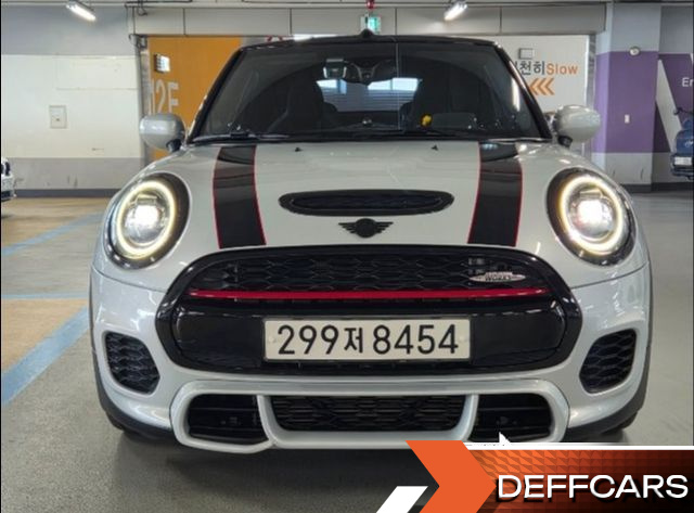 Mini COOPER CONVERTIBLE JCW 3rd купить на сайте DeffCars