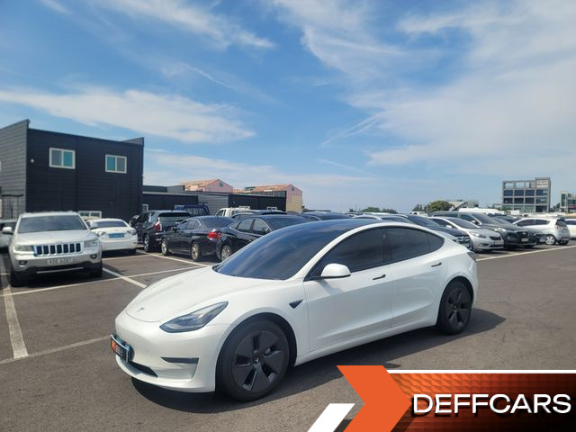 Tesla MODEL 3 Long Range AWD купить на сайте DeffCars