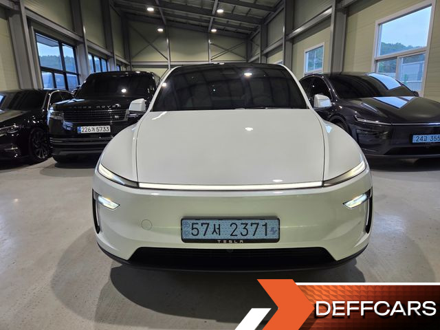 Tesla MODEL Y Long Range AWD купить на сайте DeffCars