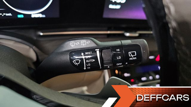 Kia CARNIVAL Gasoline 7-Seater Signature купить на сайте DeffCars