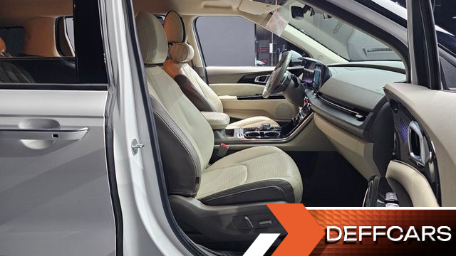 Kia CARNIVAL 7-Seater Signature купить на сайте DeffCars