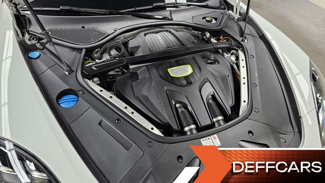 Porsche PANAMERA 2.9 AWD E-Hybrid купить на сайте DeffCars