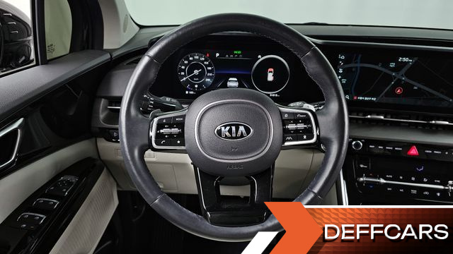 Kia CARNIVAL 9-Seater Noblesse купить на сайте DeffCars