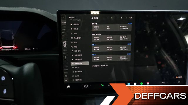 Tesla MODEL X AWD купить на сайте DeffCars