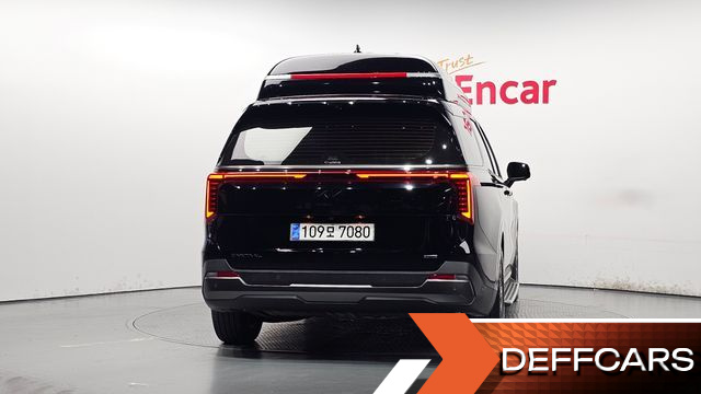 Kia CARNIVAL HEV 9-Seater Hi-Limousine (Special vehicle) купить на сайте DeffCars