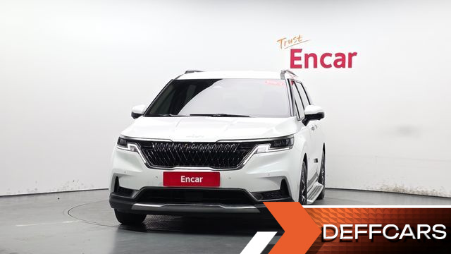 Kia CARNIVAL Gasoline 9-Seater Signature купить на сайте DeffCars