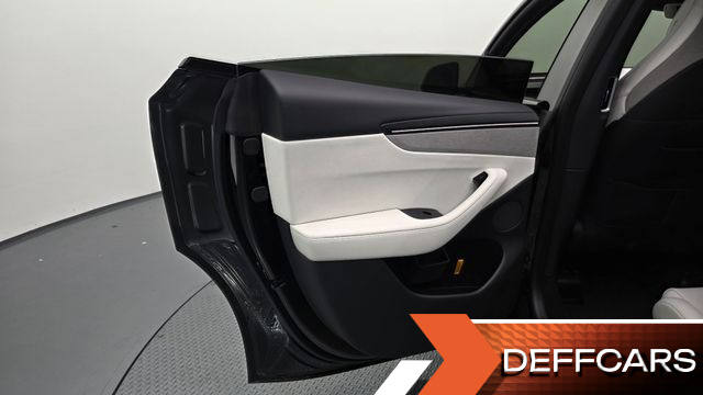 Tesla MODEL Y L Long Range AWD купить на сайте DeffCars