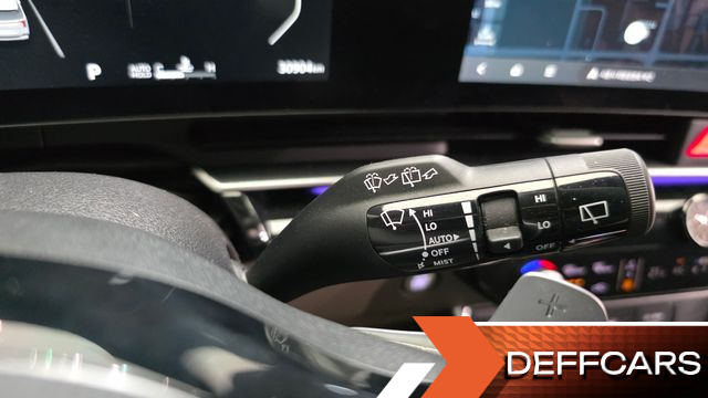 Kia CARNIVAL 7-Seater Signature купить на сайте DeffCars