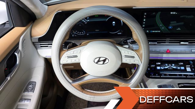 Hyundai GRANDEUR 2.5 Calligraphy купить на сайте DeffCars