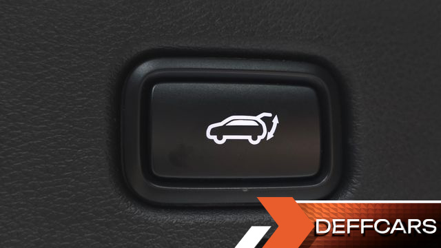 Kia SPORTAGE Gasoline 1.6 Turbo 2WD Signature купить на сайте DeffCars
