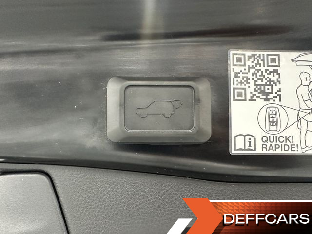 Toyota RAV4 2,5 4WD Hybrid LTD купить на сайте DeffCars