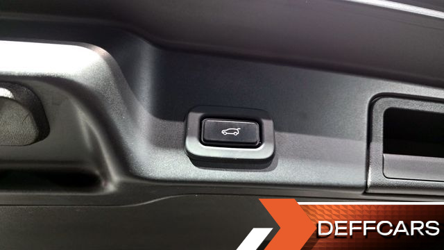 Land Rover RANGE ROVER EVOQUE P250 R-Dynamic SE купить на сайте DeffCars