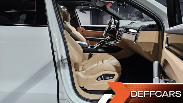 Porsche CAYENNE 3.0 купить на сайте DeffCars