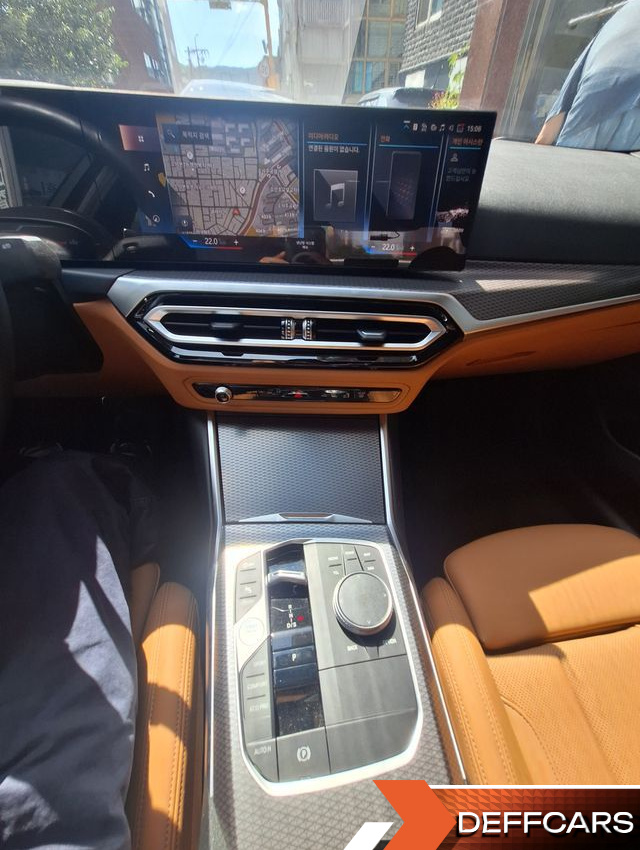 BMW 3-SERIES 320i M Sport купить на сайте DeffCars