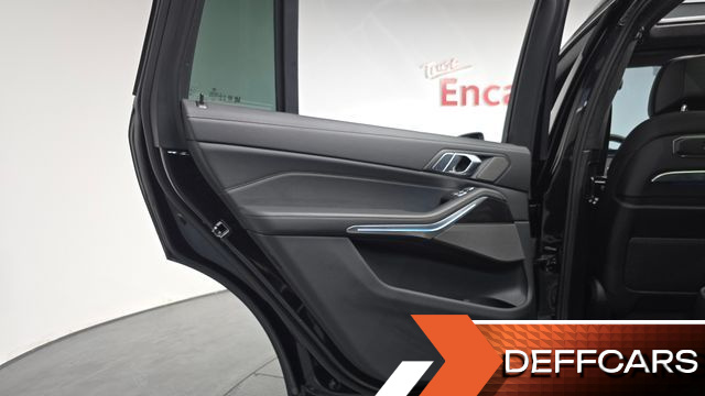 BMW X7 xDrive 40d M Sport 6STR купить на сайте DeffCars