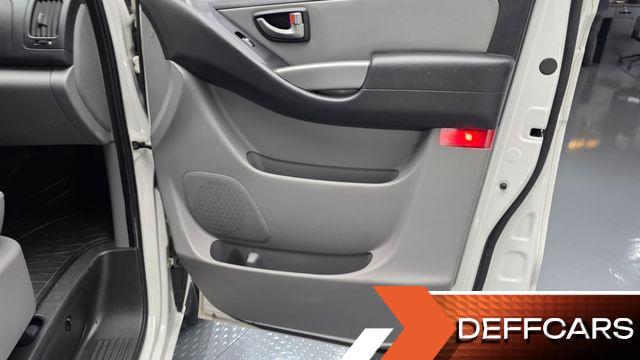 Hyundai STAREX 5-Seater VAN Modern купить на сайте DeffCars