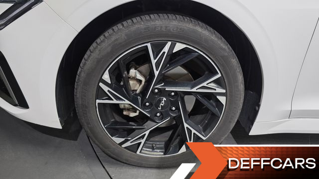 Kia K5 2.0 Prestige купить на сайте DeffCars