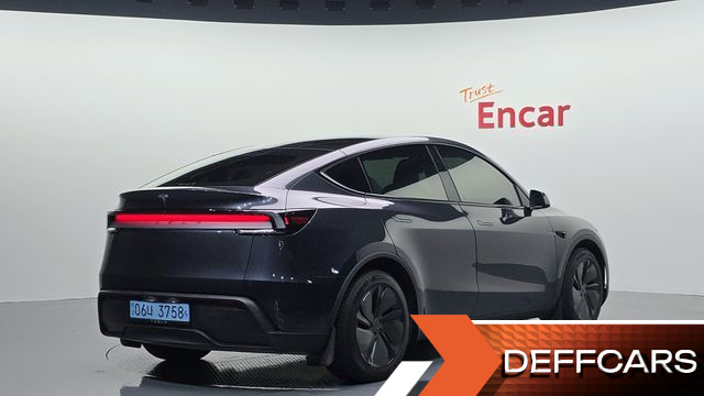 Tesla MODEL Y RWD купить на сайте DeffCars