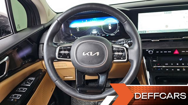 Kia CARNIVAL Gasoline 9-Seater Signature купить на сайте DeffCars