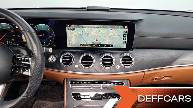 Mercedes E-CLASS E220d 4MATIC AMG Line купить на сайте DeffCars