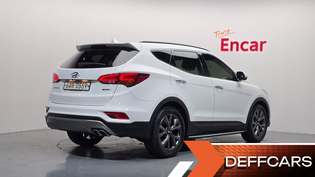 Hyundai SANTAFE Diesel 2.0 2WD Exclusive купить на сайте DeffCars