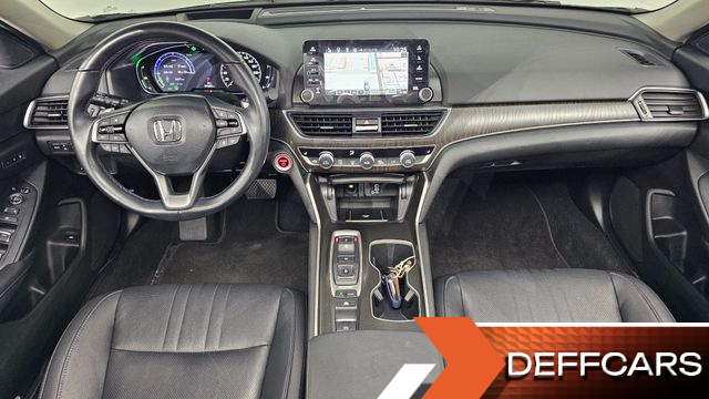 Honda ACCORD 2.0 Hybrid Touring купить на сайте DeffCars
