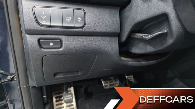 Kia NIRO Noblesse купить на сайте DeffCars